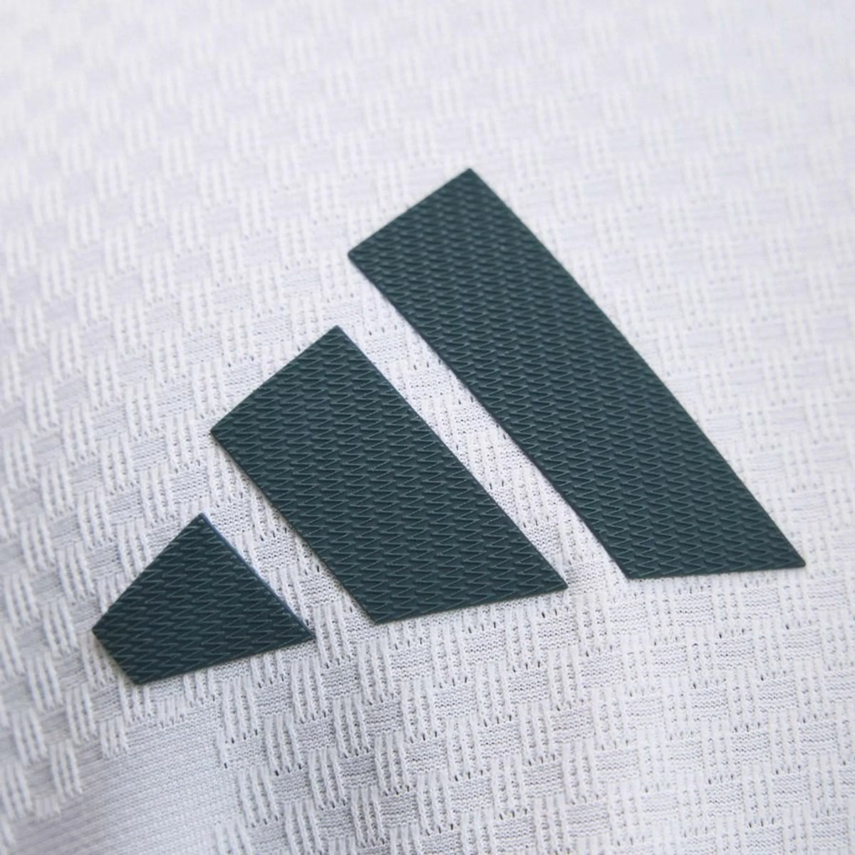 Maillot domicile du Real Madrid 2026/2027