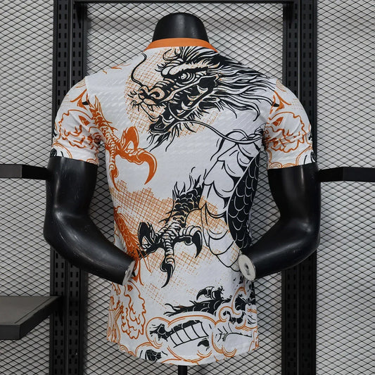 Maglia Real Madrid "Artiglio del Drago" in Edizione Limitata