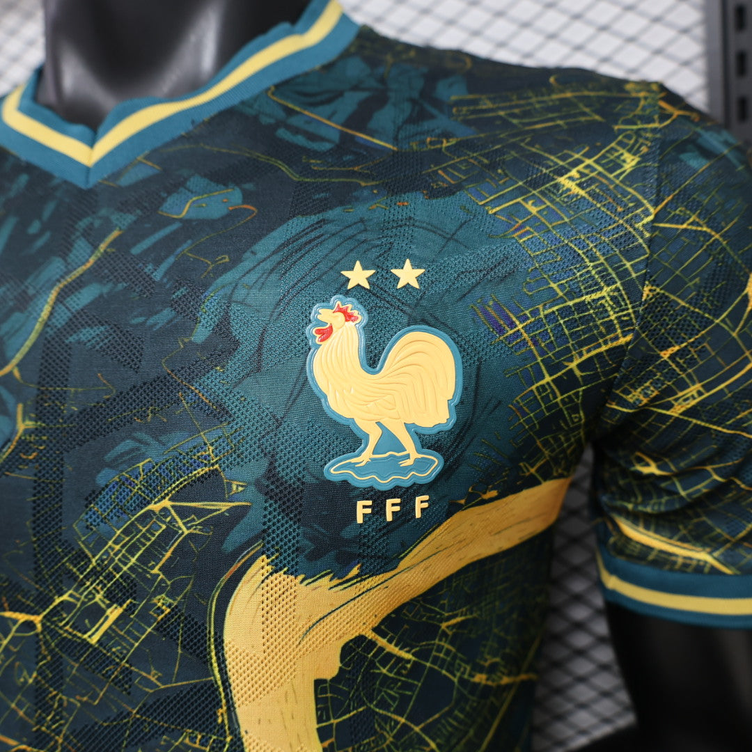 Maillot Édition Limitée France "Lumière Dorée"