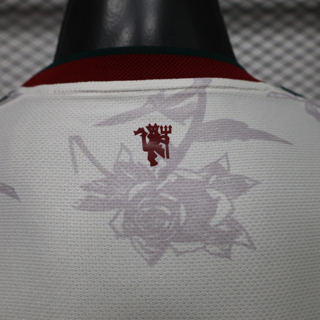 Maillot en édition limitée Manchester United « Rose Heritage »
