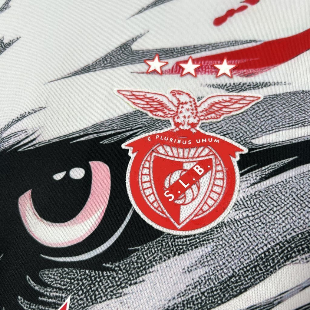 Maillot édition limitée Benfica "Eagle Strike"