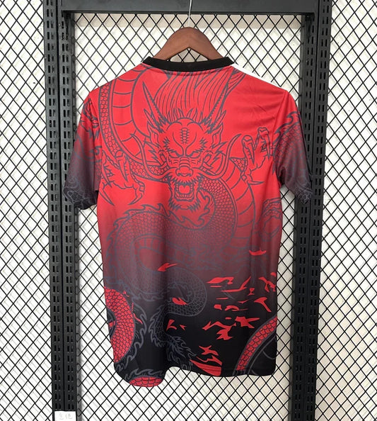 Maillot édition limitée Real Madrid "Shadow Inferno"