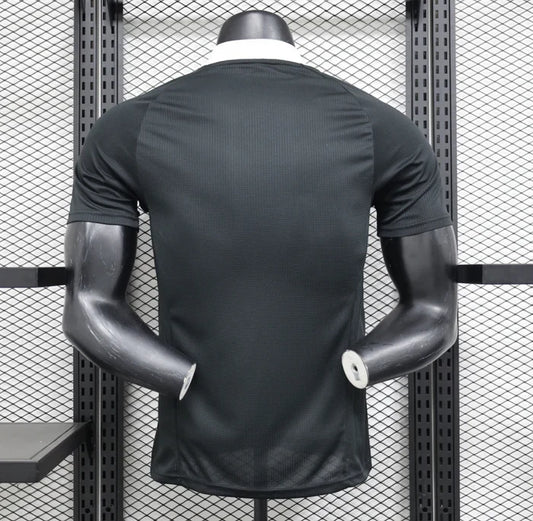 Kit terzo portiere Bayern Monaco 2024/2025