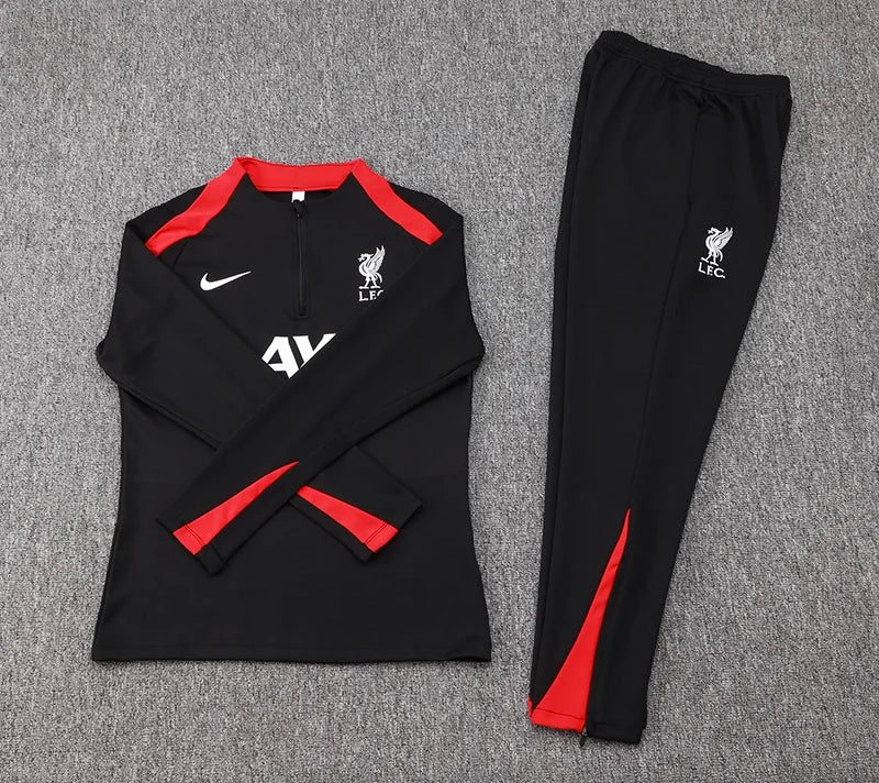 Tuta del Liverpool nera e rossa