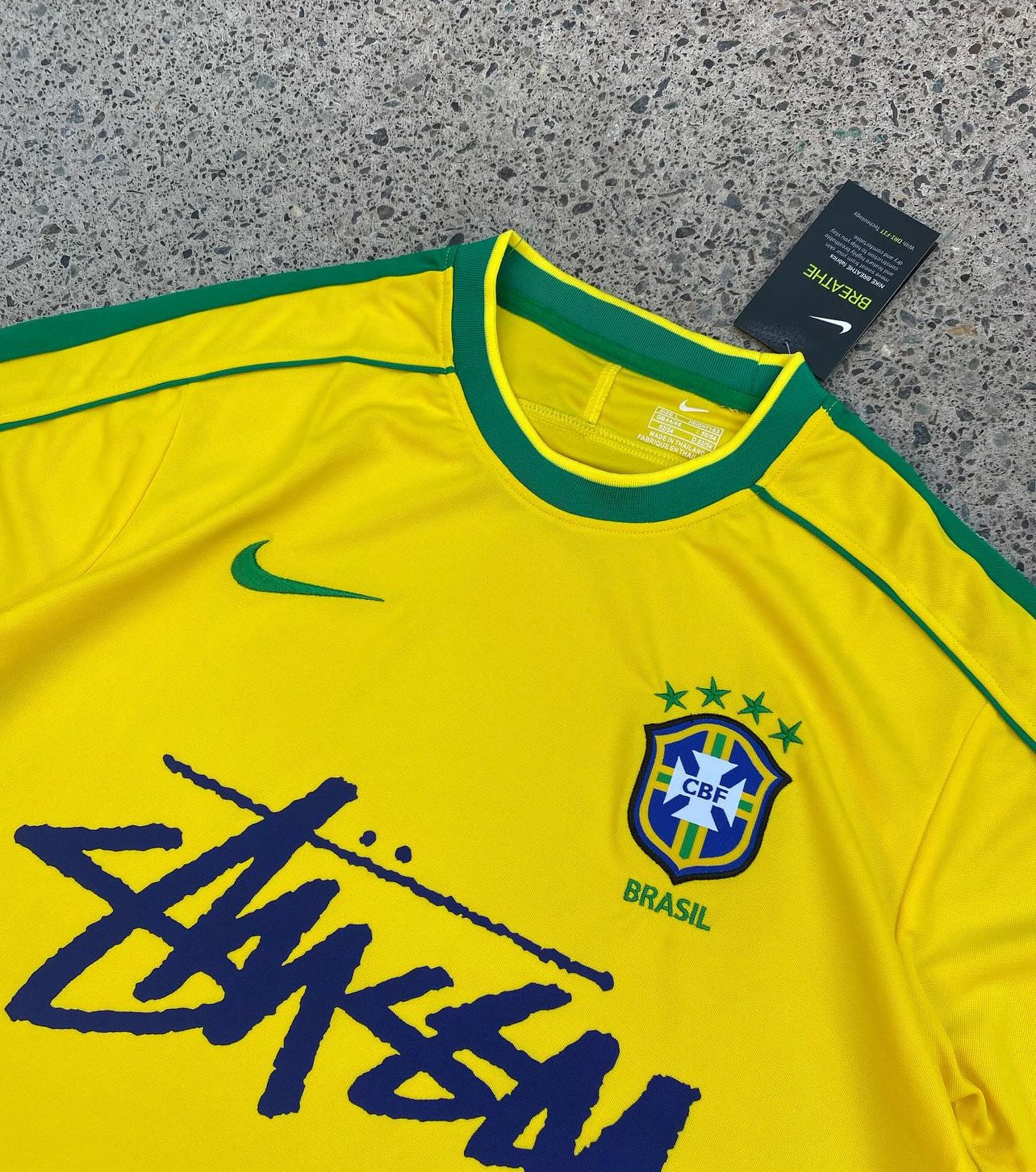 Maillot Stüssy x Brésil 1998 en édition limitée