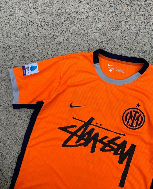 Maglia Stüssy x Inter Milan in Edizione Limitata