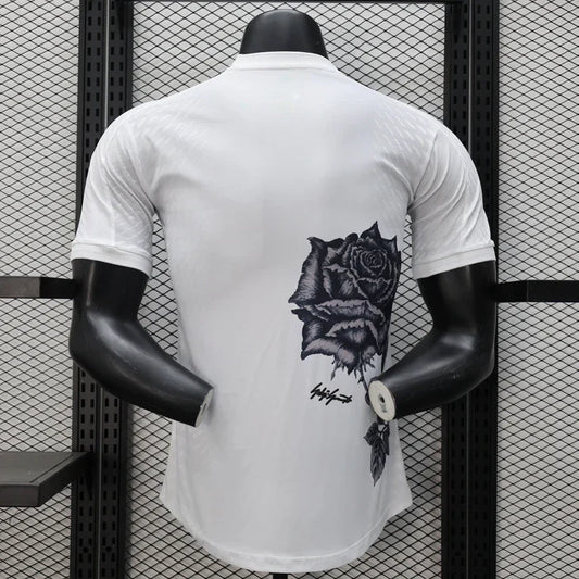 Maillot Édition Limitée Real Madrid "Élégance Florale"
