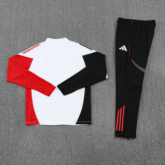 Survêtement Ajax blanc et noir x rouge