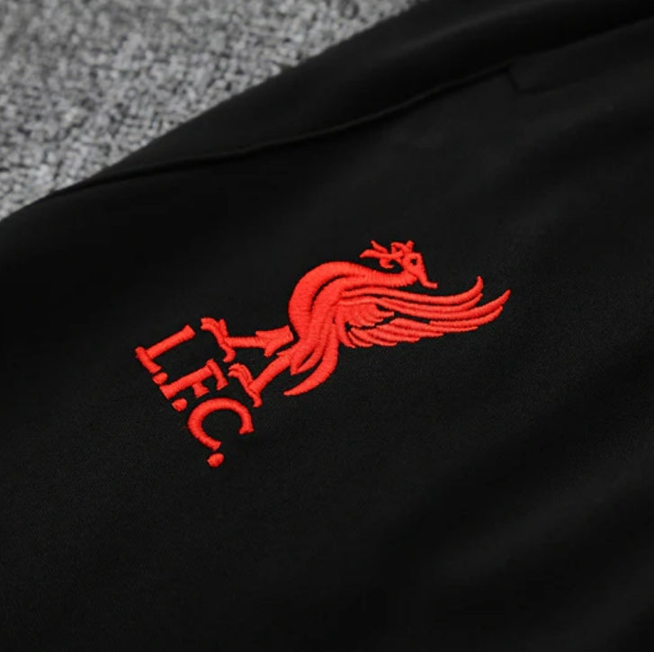 Tuta Liverpool bianca e nera con dettagli rossi 2025/2026