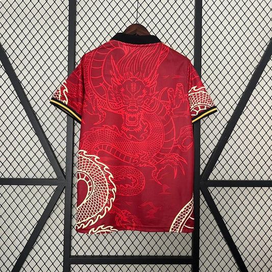 Maglia in edizione limitata "Dragón De Fuego" del Real Madrid
