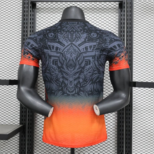 Maillot en édition limitée "Inferno Wyrm" de Liverpool