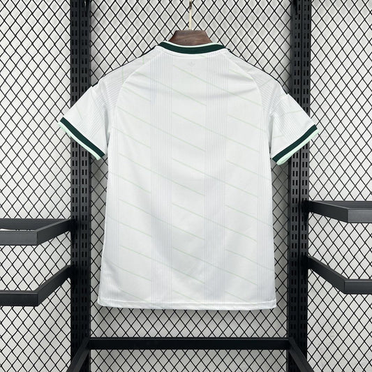 Maillot de football extérieur Irlande du Nord Coupe du Monde 2026 version fan