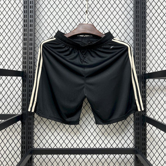 Pantaloncini della terza divisa del Bayern Monaco 2025/2026
