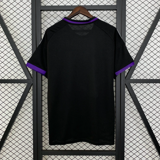 Maglia Real Madrid "Serpent Lila" in Edizione Limitata