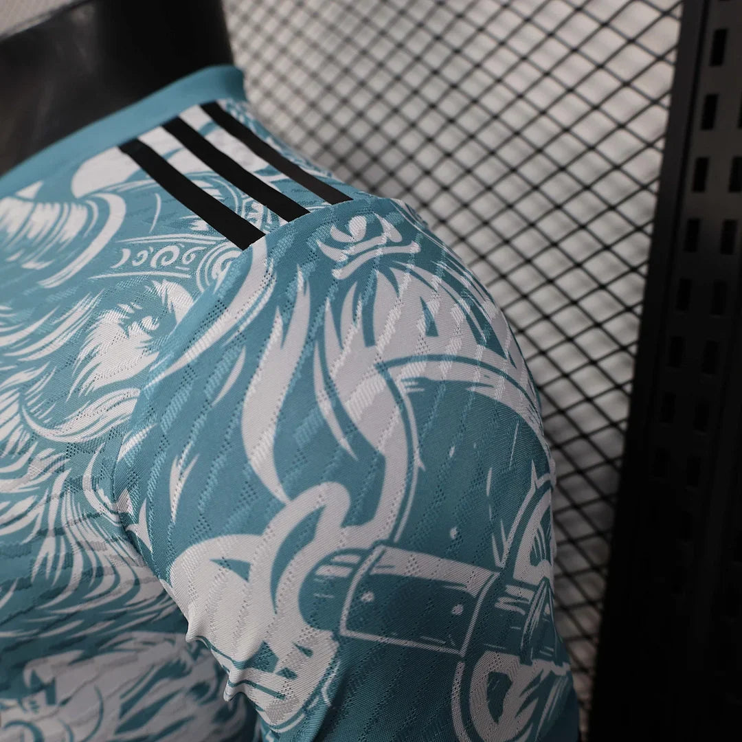 Maglia Limitata "Vichingo Nordico" del Real Madrid