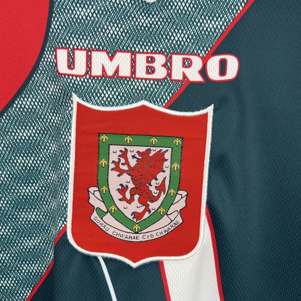 Maglia retrò Galles da trasferta 1995/1996
