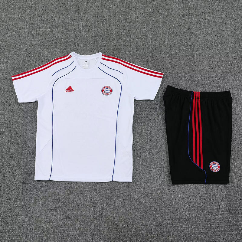 Set da Allenamento Retrò Bayern Monaco