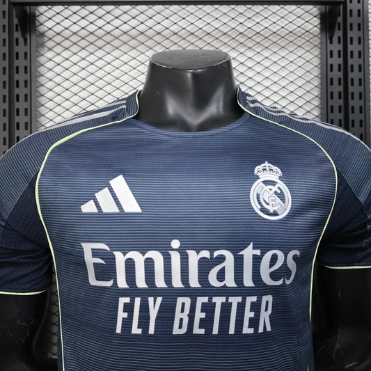 Divisa da trasferta Real Madrid 2025/2026
