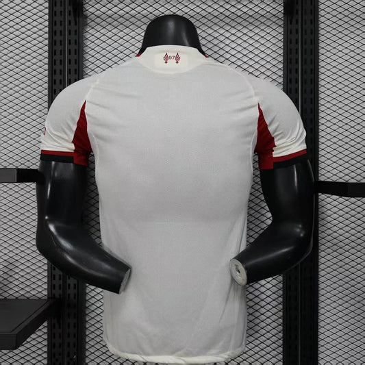 Divisa da trasferta del Liverpool 2025/2026