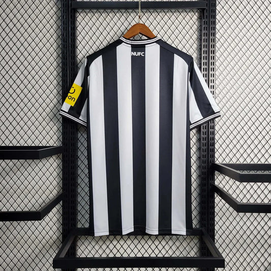 Maglia Home Newcastle United 2023/2024
