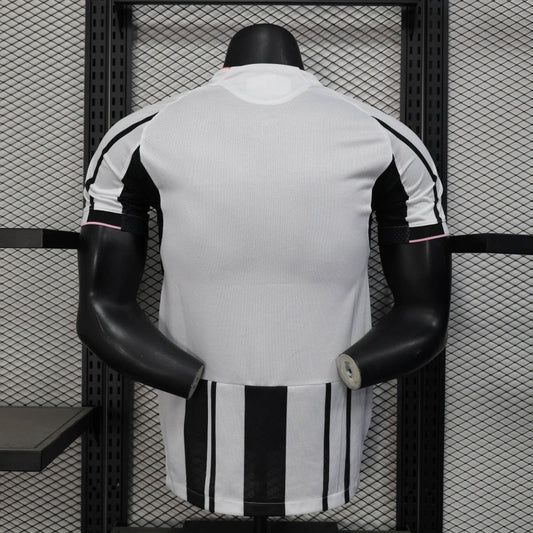 Maillot Domicile Juventus 2025/2026