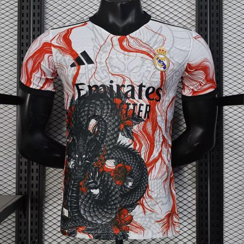 Maillot édition limitée Real Madrid "L'Ascension Draconique"