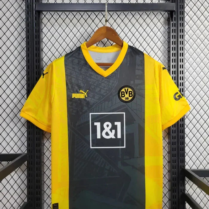 Maillot Édition Limitée "Blason Royal" du Borussia Dortmund