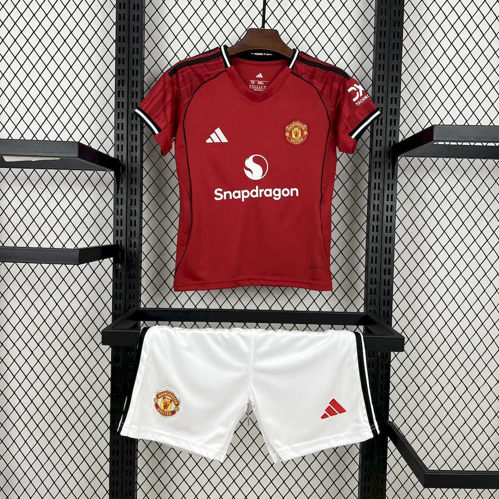 Completo casa Manchester United 2025/2026 taglia bambino