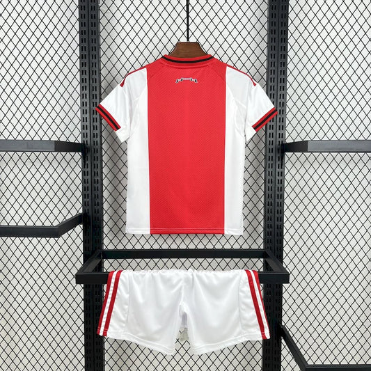 Divisa casa Ajax 2025/2026 taglia bambino