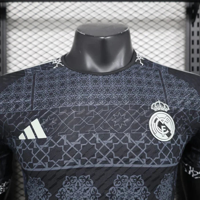 Maglia in edizione limitata "Mosaic Heritage" nera del Real Madrid