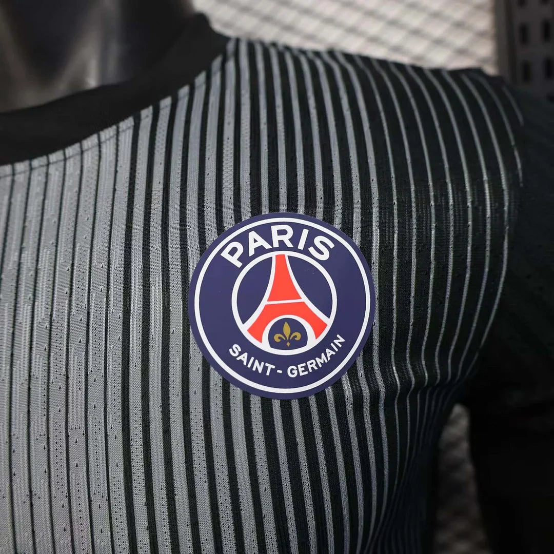 2025/2026 PSG Goalkeeper Kit