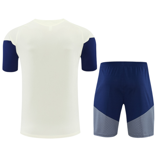 Completo beige Bayern Monaco 2026/2027