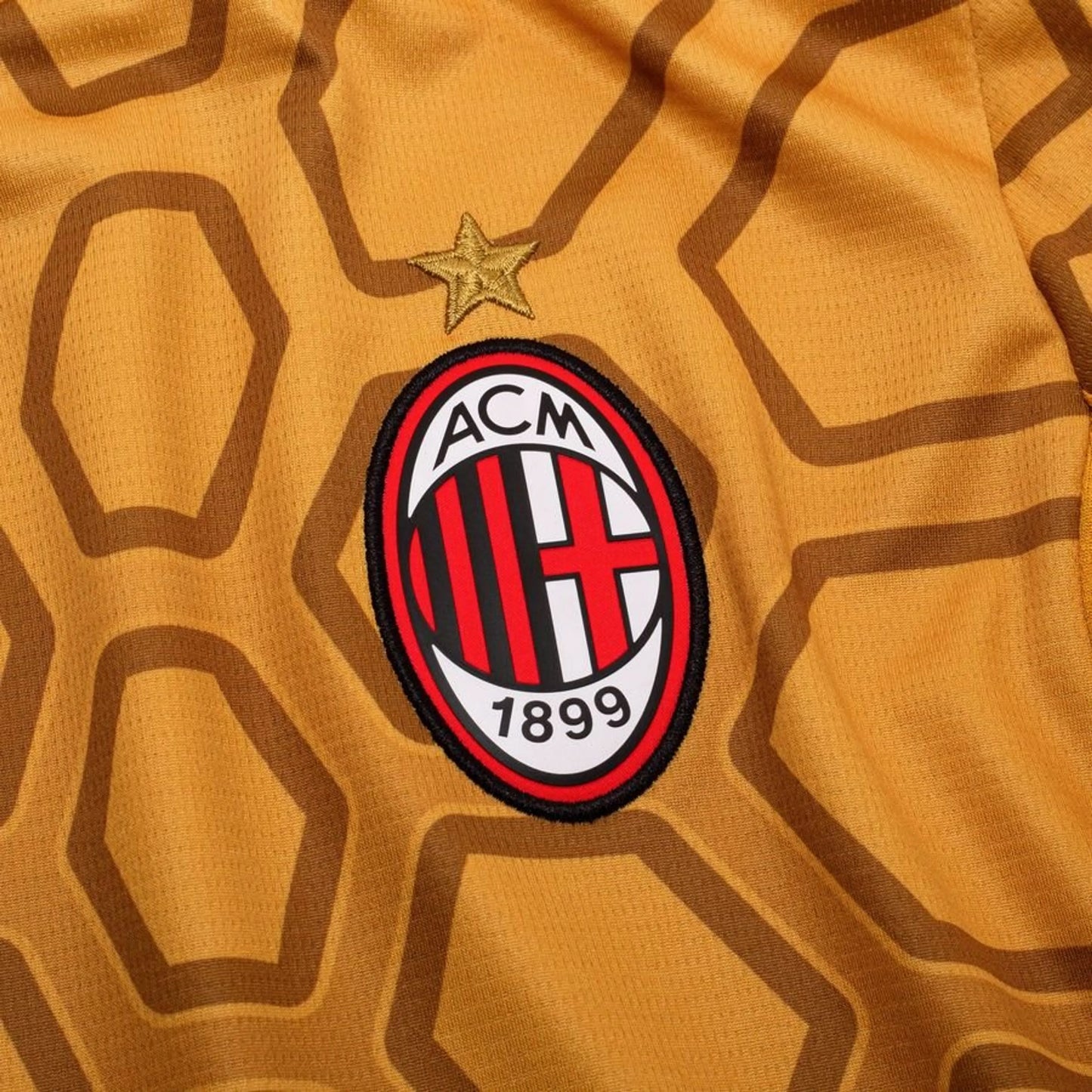 2026/2027 AC Milan Goalkeeper Kit