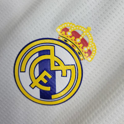 Kit da casa retrò del Real Madrid 2015-2016
