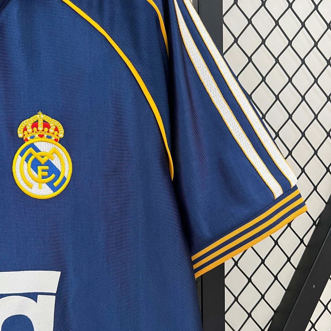 Maillot de foot vintage Real Madrid Troisième extérieur 1998/2000