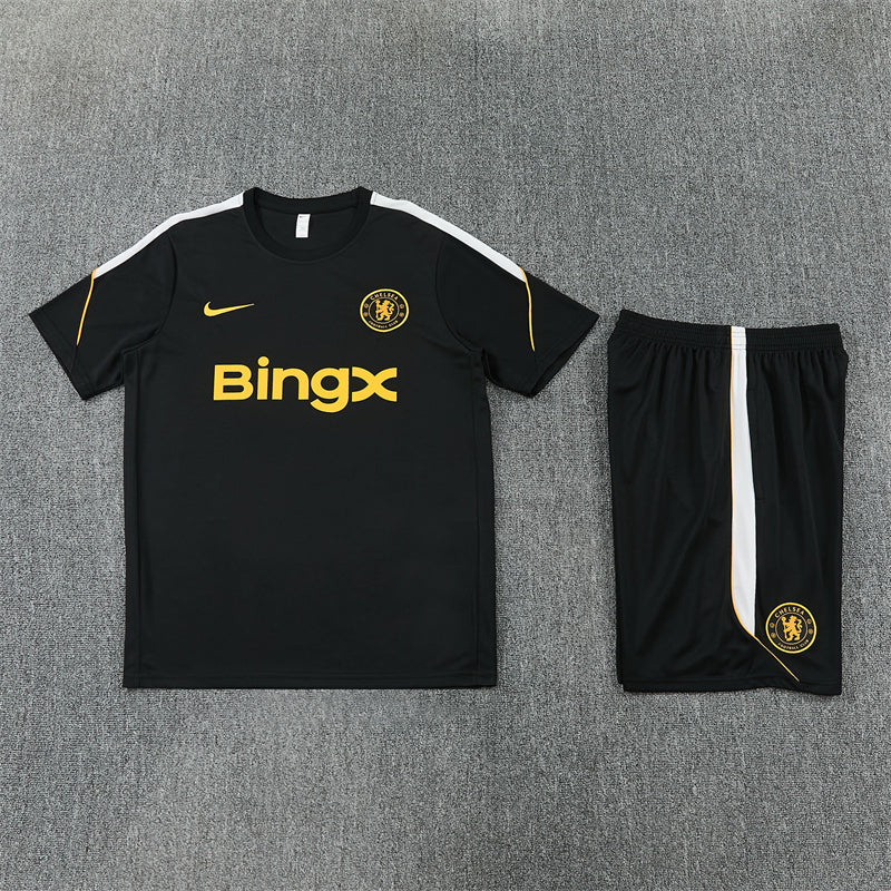 Ensemble noir Chelsea 2026/2027