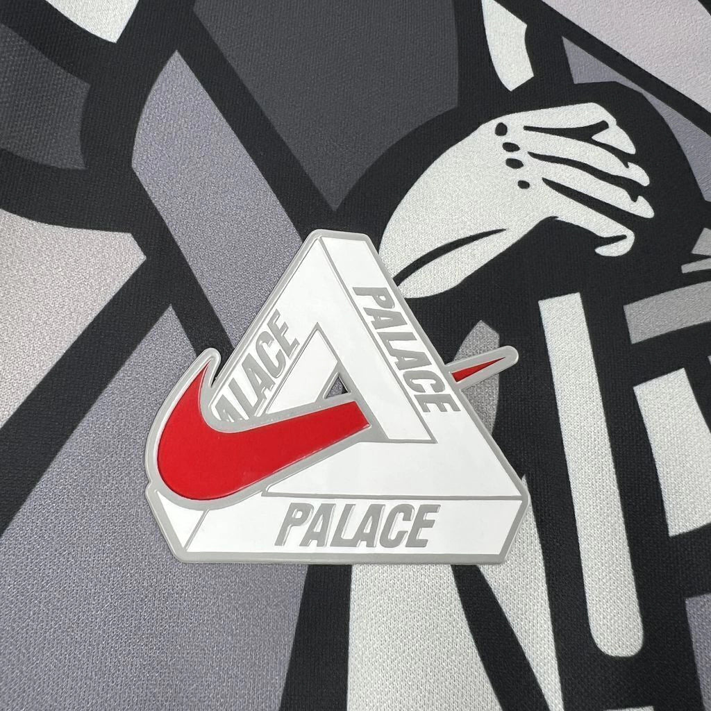 Maillot en édition limitée Angleterre x Palace