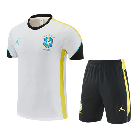 Ensemble blanc Brésil 2026/2027