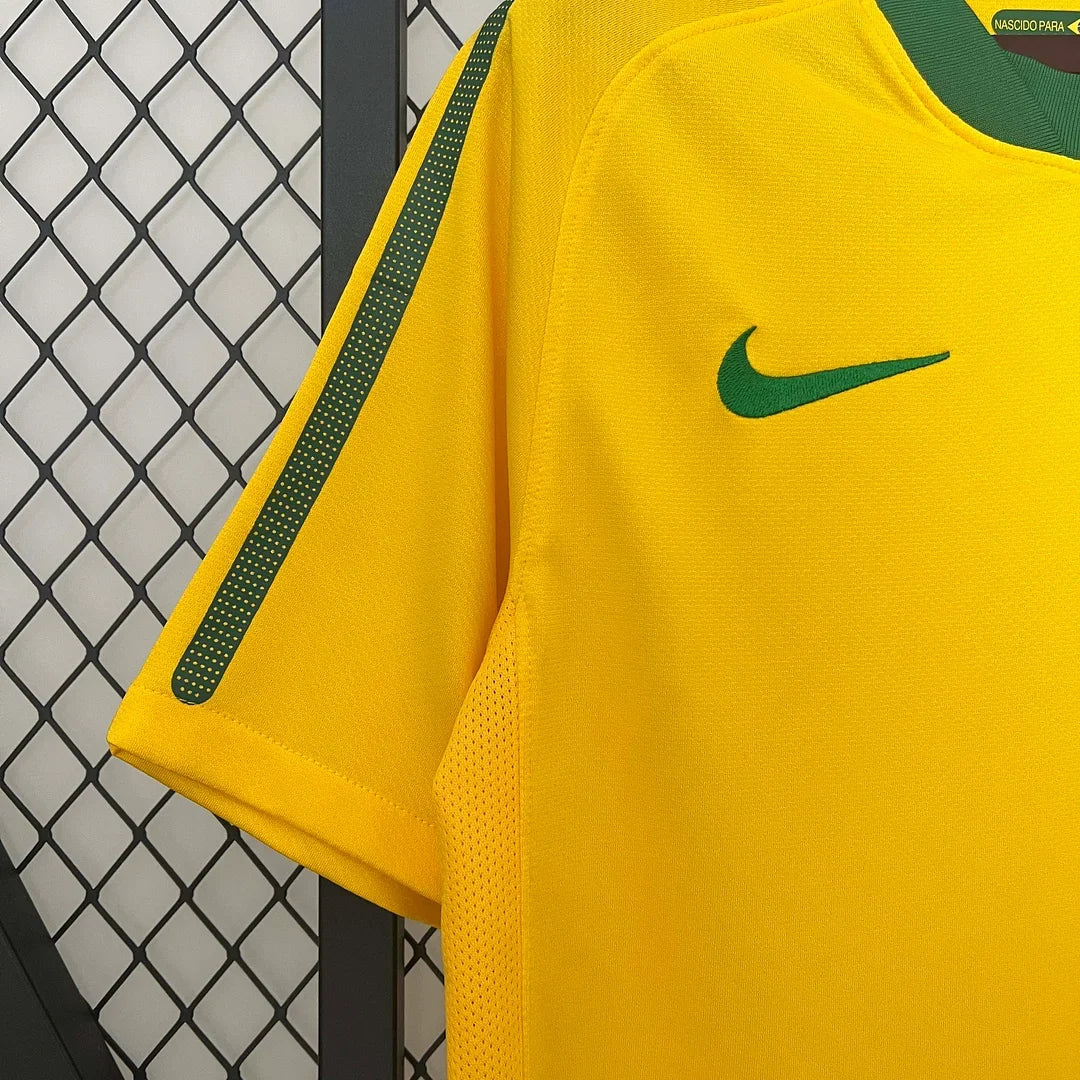 Maglia retrò Brasile per la casa 2010