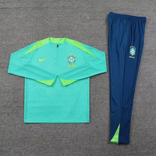Survêtement vert brésilien
