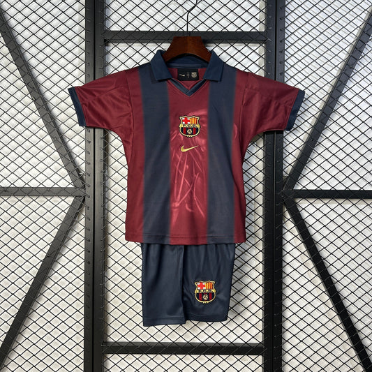 Taglia Bambino 2000/2001 Retro Barcellona x Travis Scott
