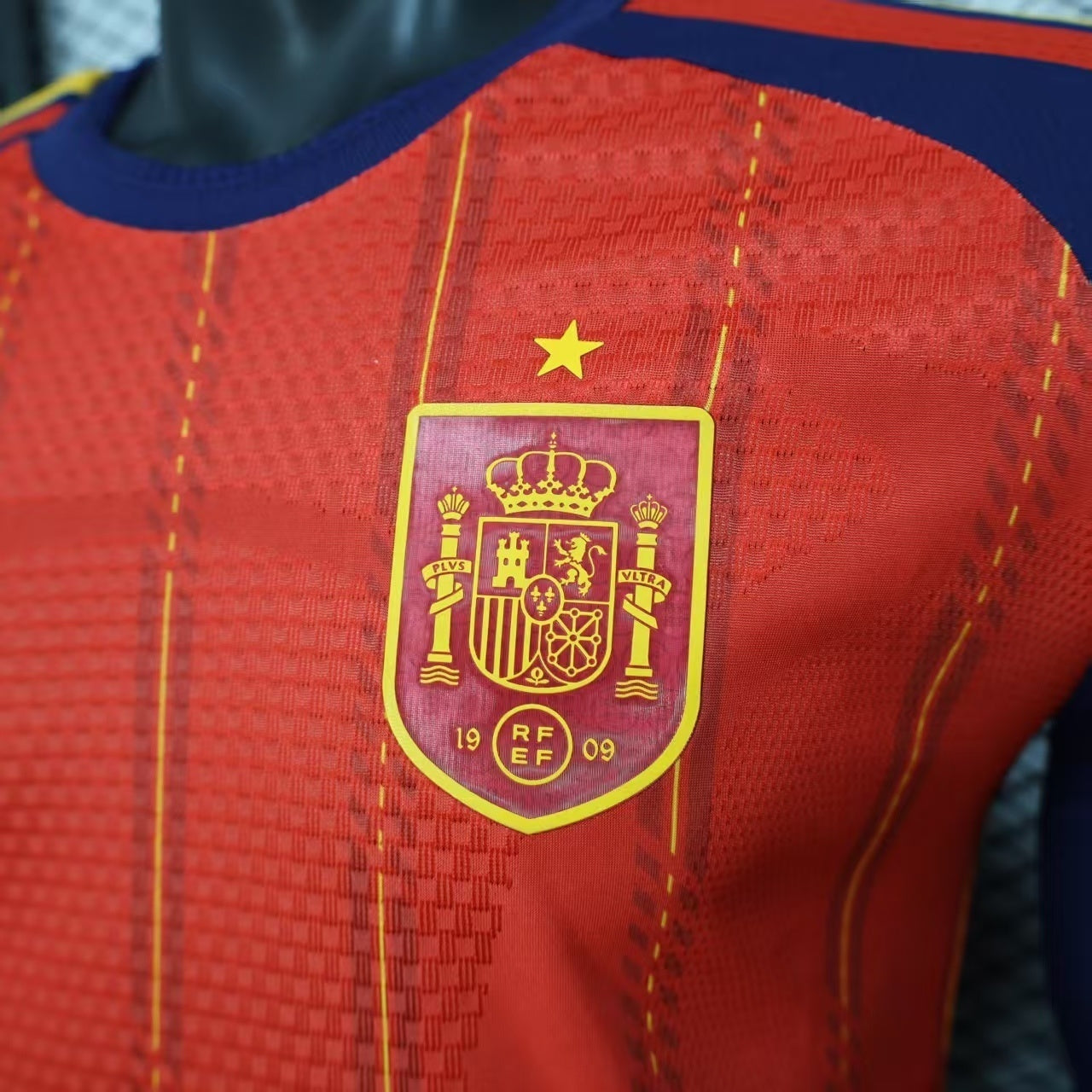 Divisa Casa Spagna Mondiale 2026 Manica Lunga Versione Giocatore
