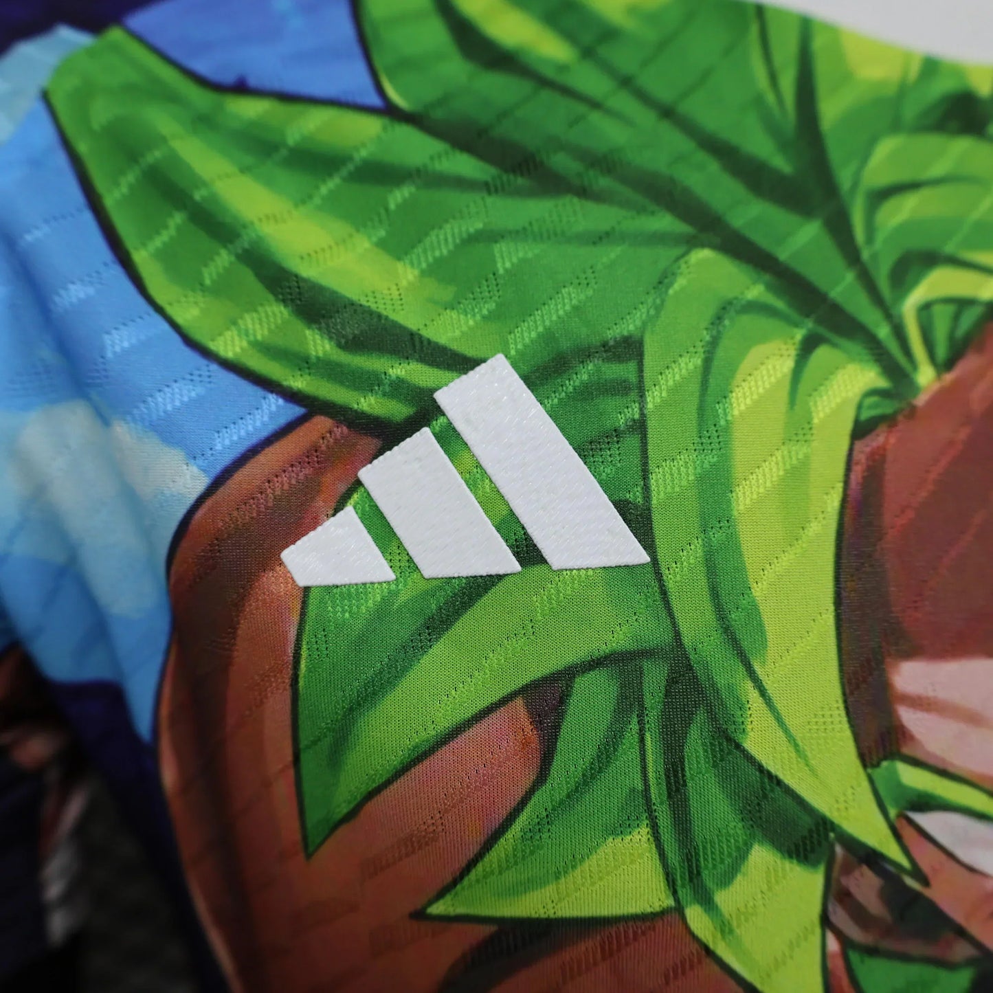 Maillot en édition limitée Japon « Guerrier cosmique »