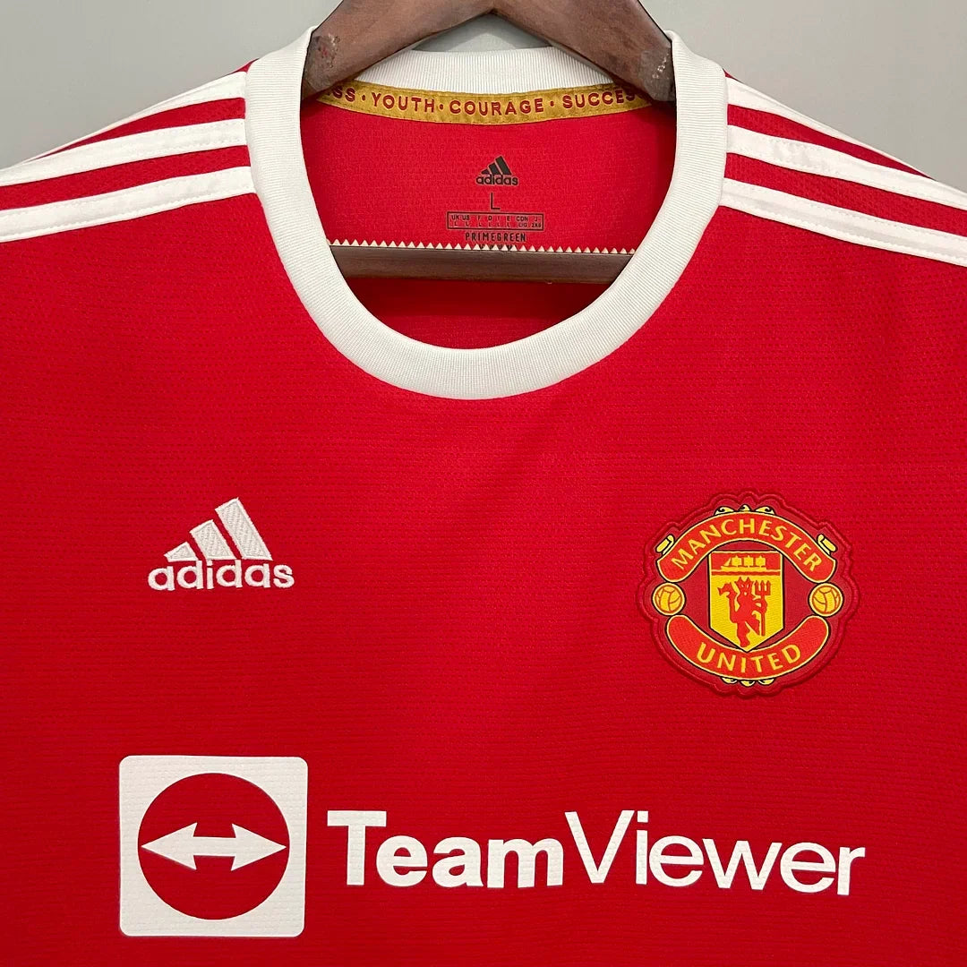 Manchester United Retro Home 2021/2022