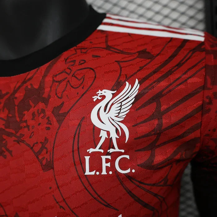 Liverpool Maglia Edizione Limitata "Aquila Coronata"