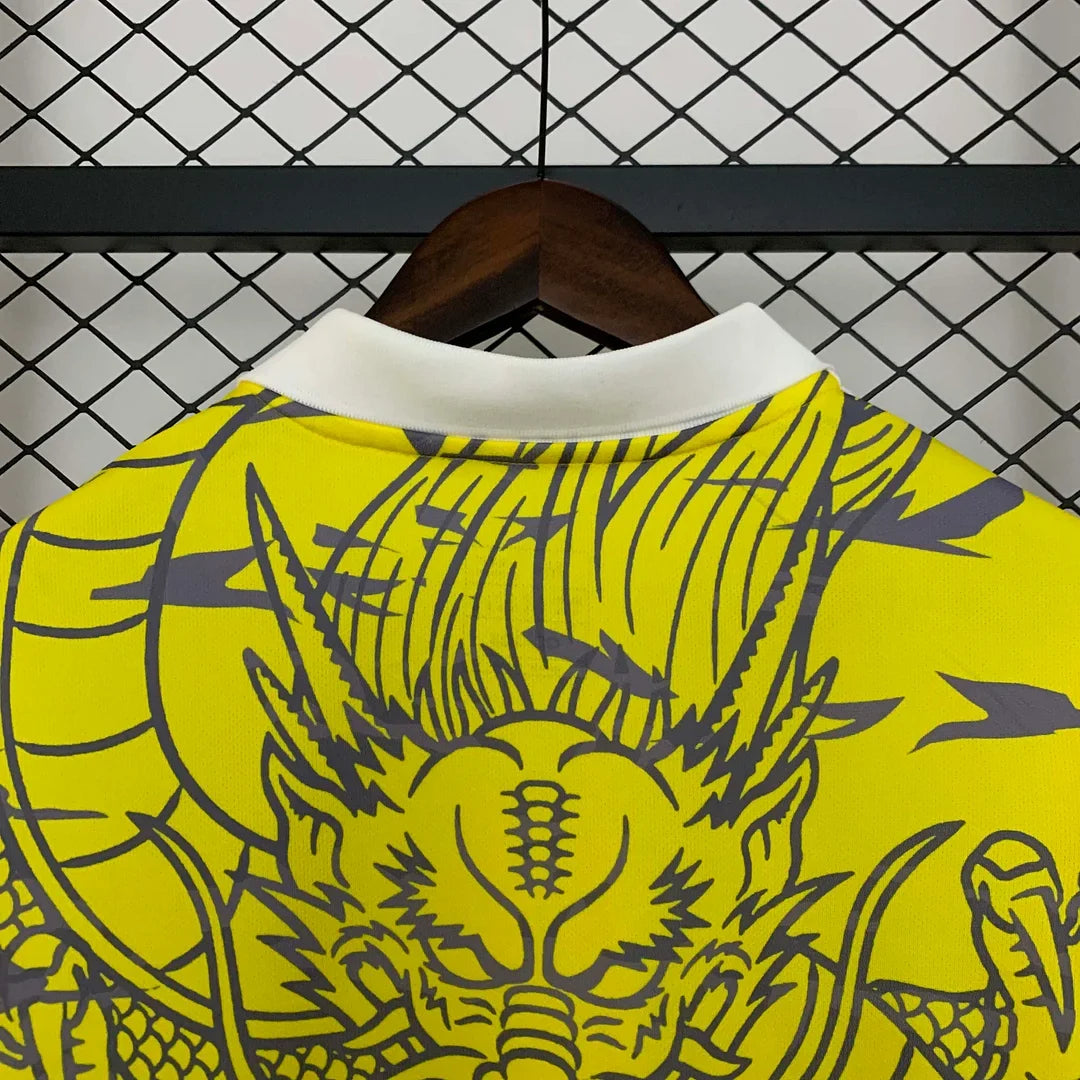 Maglia Limitata Real Madrid "Dragón Amarillo"