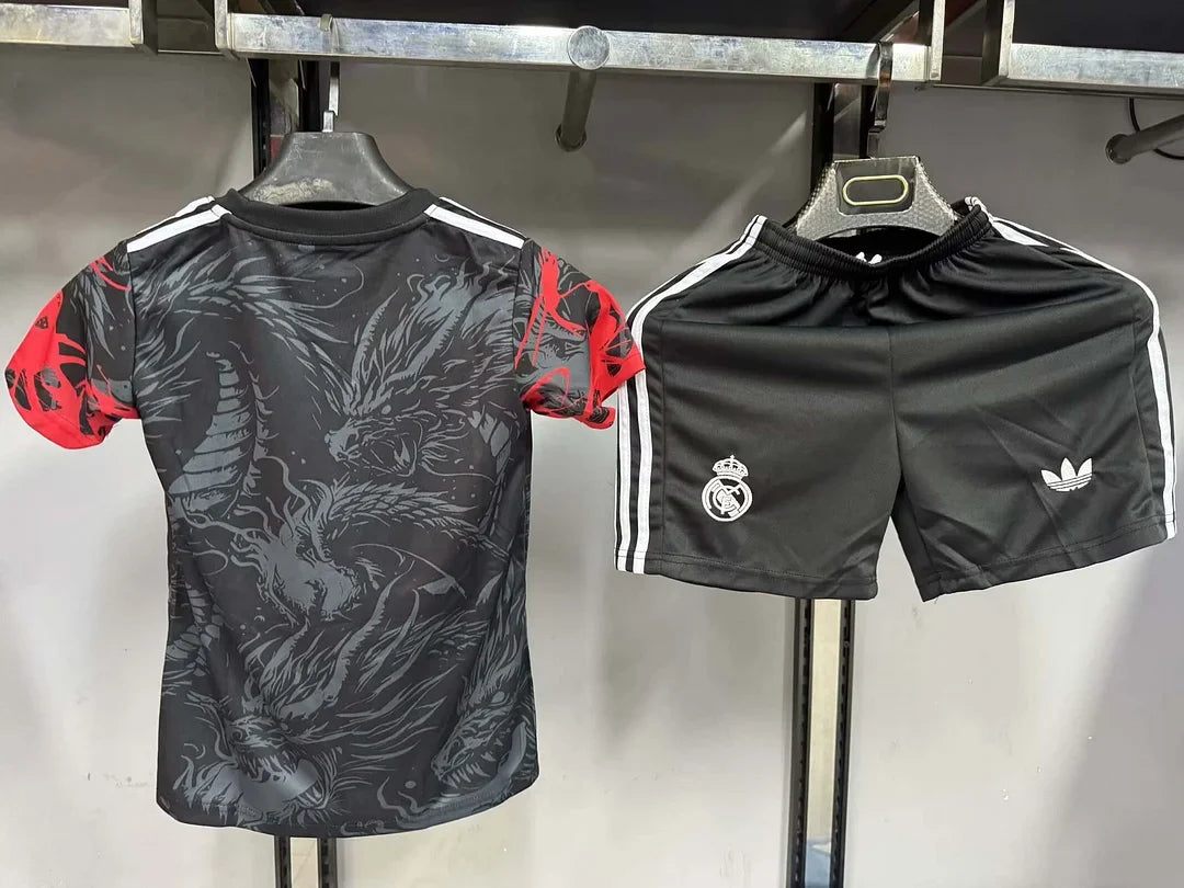 Maglia in Edizione Limitata "Dragon's Embrace" Real Madrid Taglia Bambino