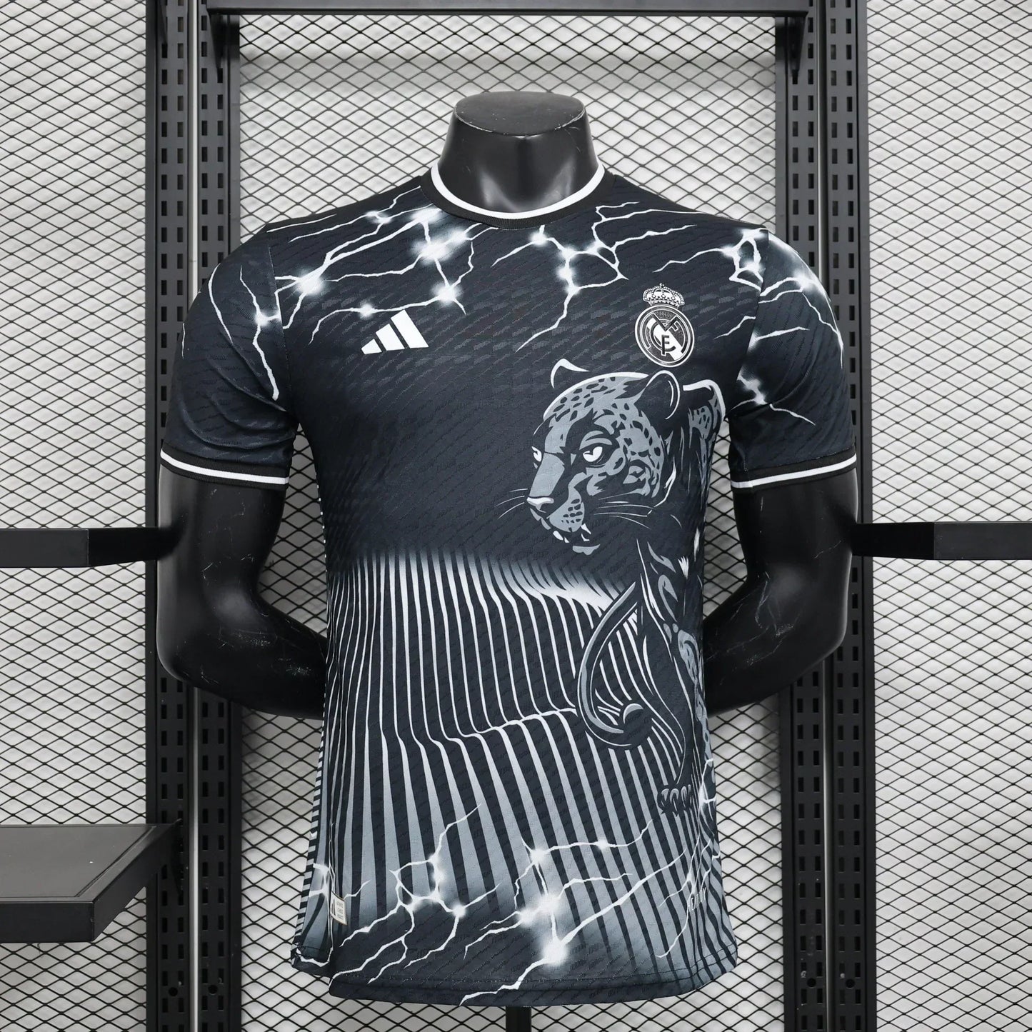 Maillot limité "Black Panther" du Real Madrid