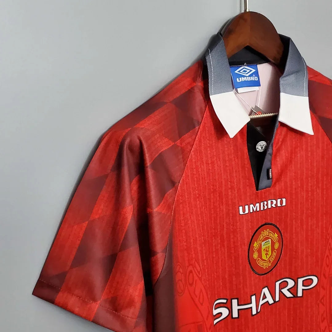 Maillot rétro domicile de Manchester United 1996/1998