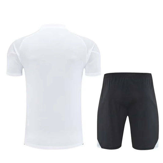 Completo da allenamento Real Madrid 2025/2026